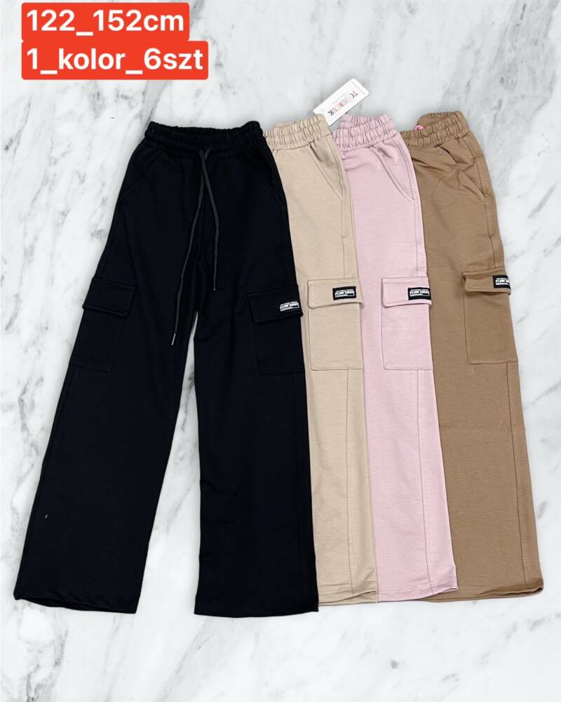 Spodnie dziewczęcy. Roz 122-152. 1 kolor Paczka 6 szt . 1