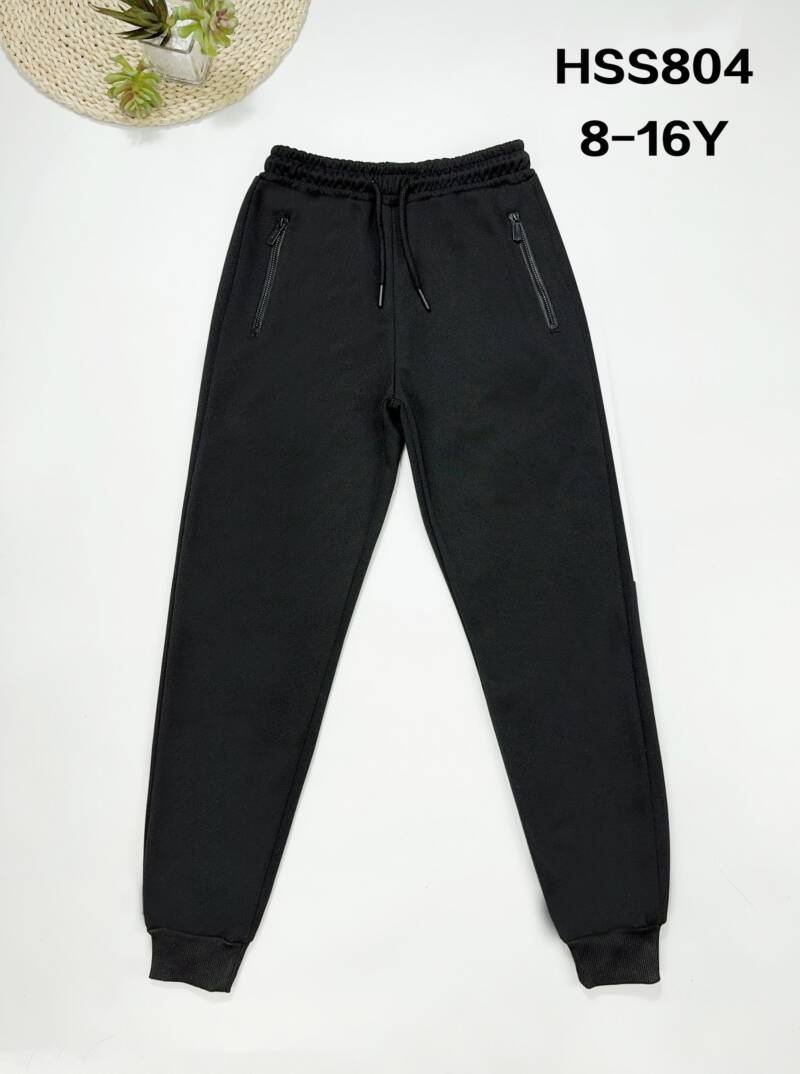 Spodnie dresowe chłopięce. Roz 4-12. 1 Kolor Paczka 5 szt.