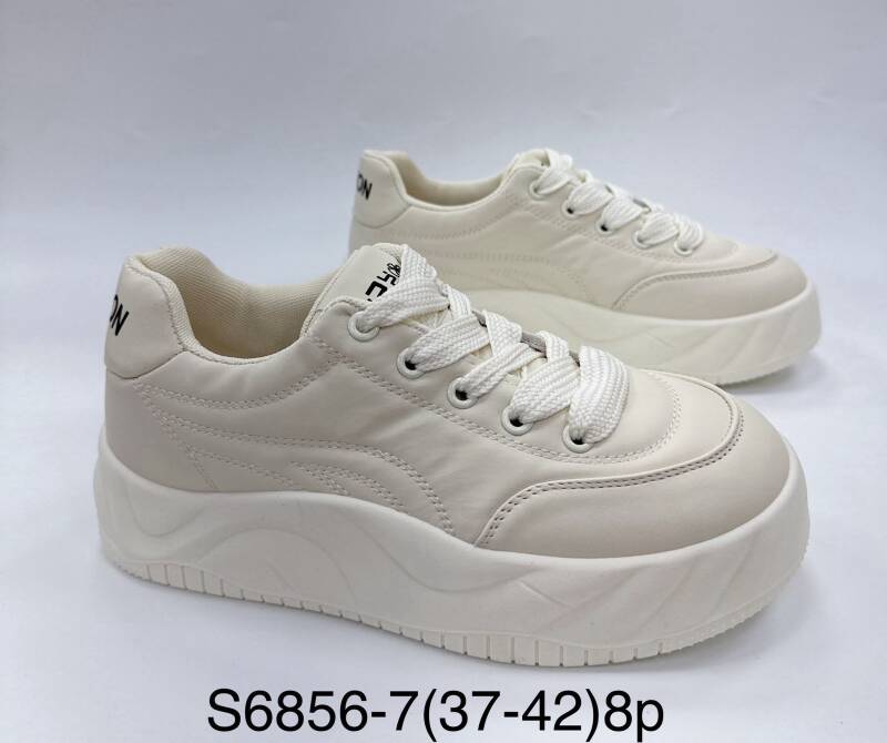 Buty sportowe damskie Roz 37-42/ 8 par 1