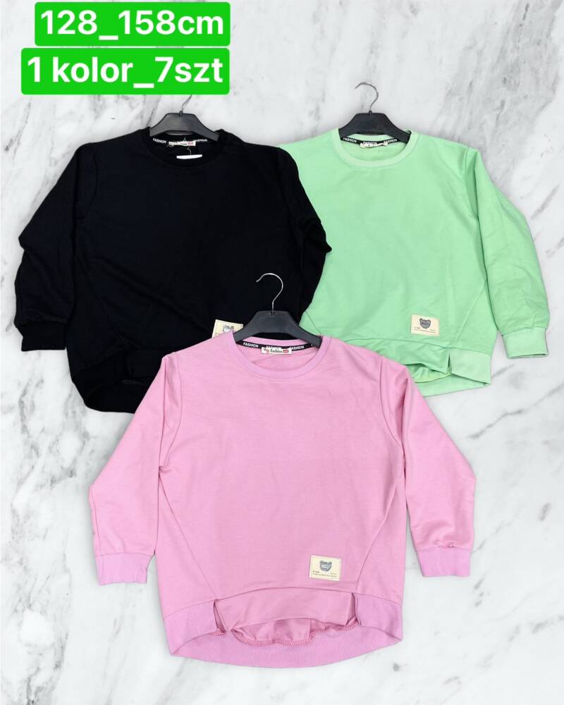 Bluzka dziewczęcy. Roz 128-158. 1 Kolor Paczka 7 szt
